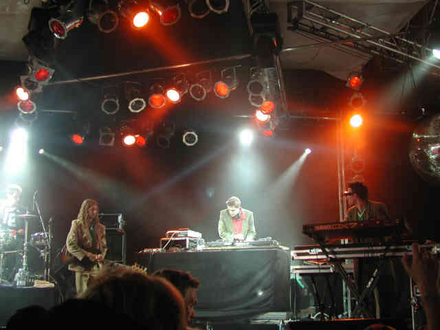 roskilde2002_so_dis074_seeed.640x480.jpg